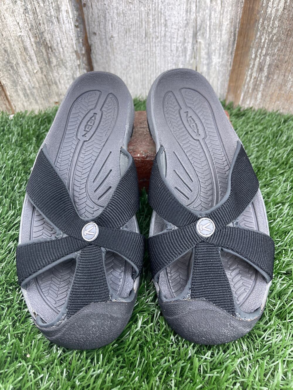 Keen Women's Bali Sandals Black/Magnet Women's 7